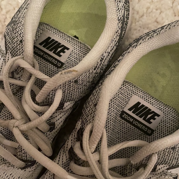Nike Zoom’s size 10.5 - Picture 4 of 4